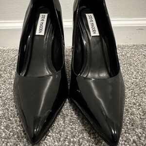 Steve Madden pumps